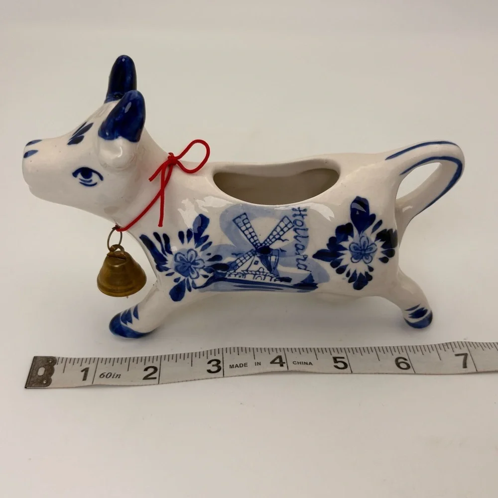 Charming Vintage Hand-painted  Delft Holland Blue and White Ceramic Cow Creamer